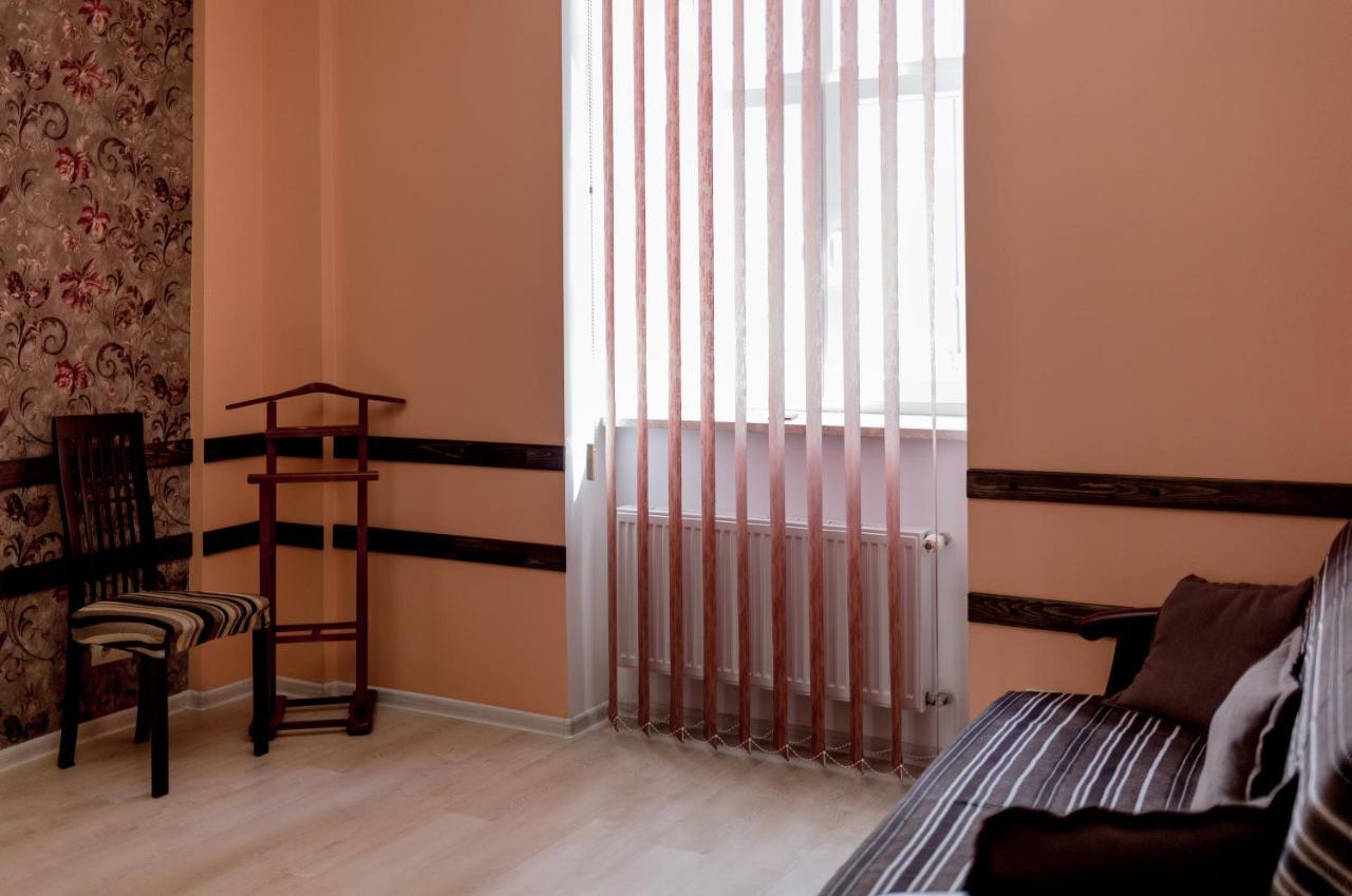 Apartment On Valova Street ลวีฟ ภายนอก รูปภาพ